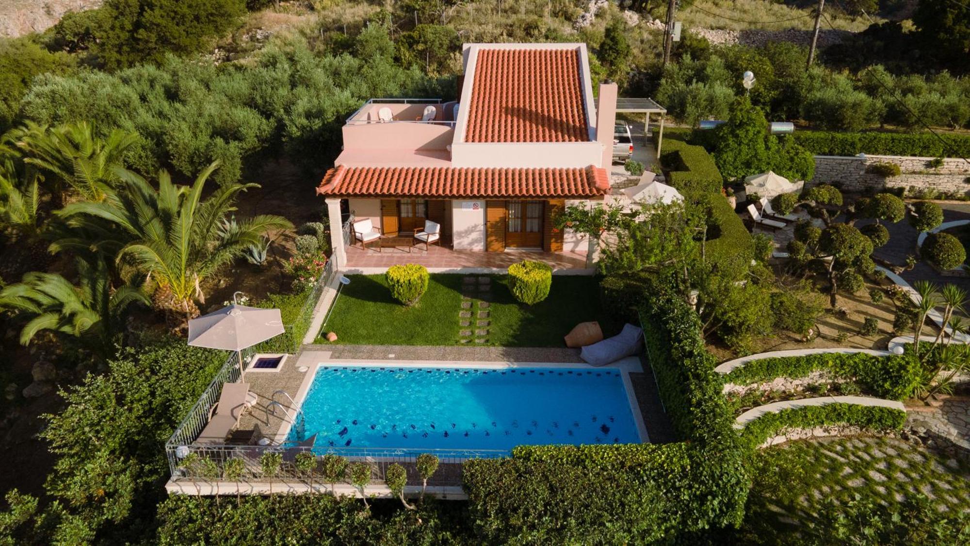 Belvedere Villas Prasiai Exterior photo